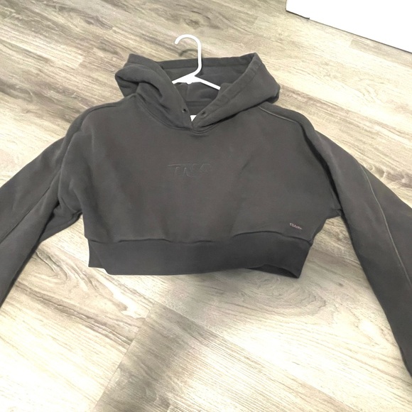 TNA Super Crop Hoodie - Picture 3 of 7